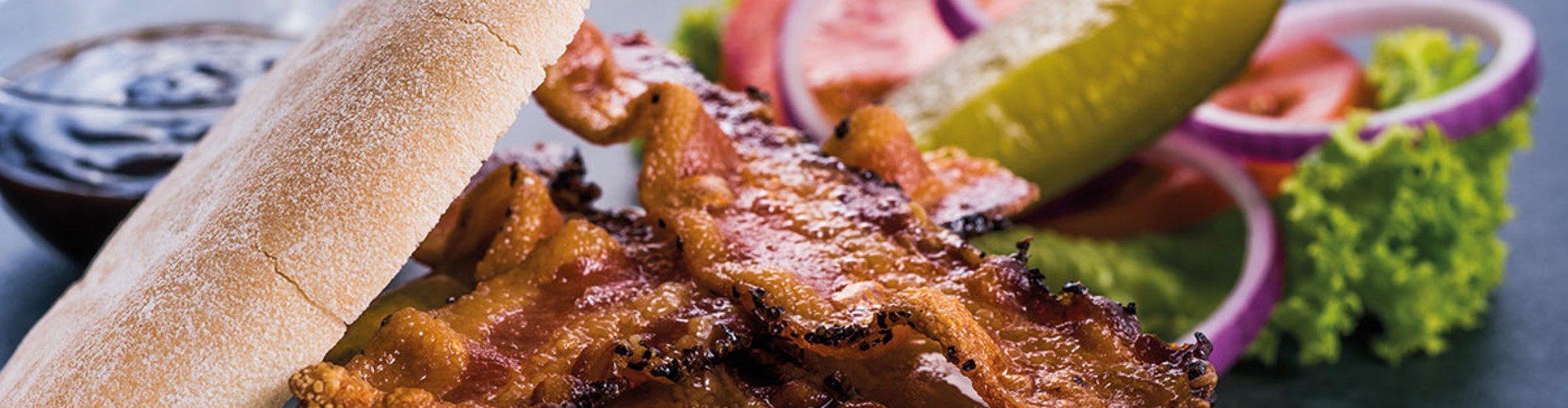 22272-latin-america-burger-01-fix1920x500